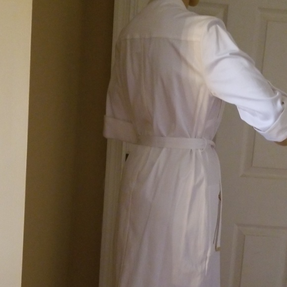 Dress - Picture 5 of 5